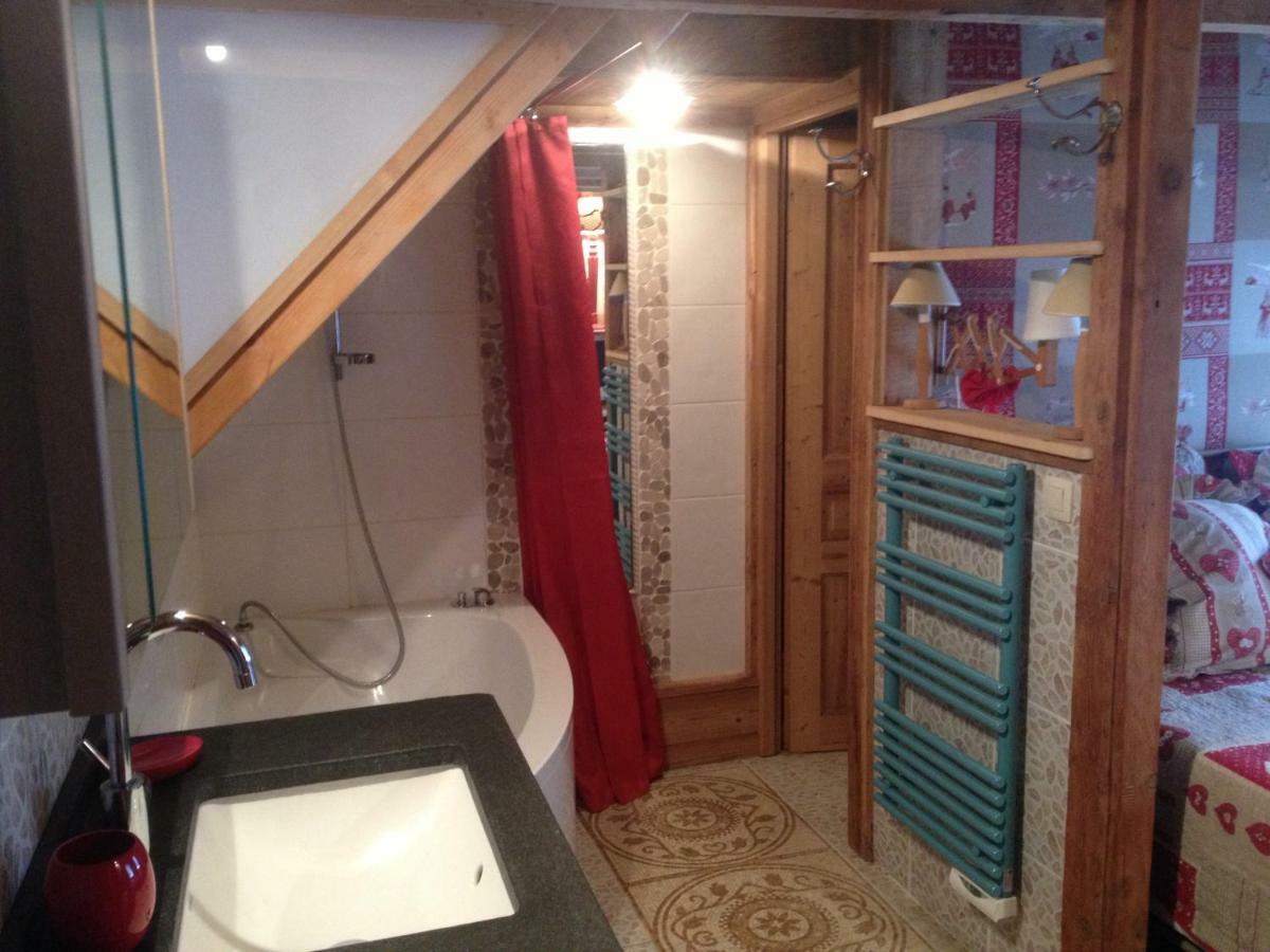 Chalet Des Petits Loups Chamonix ภายนอก รูปภาพ